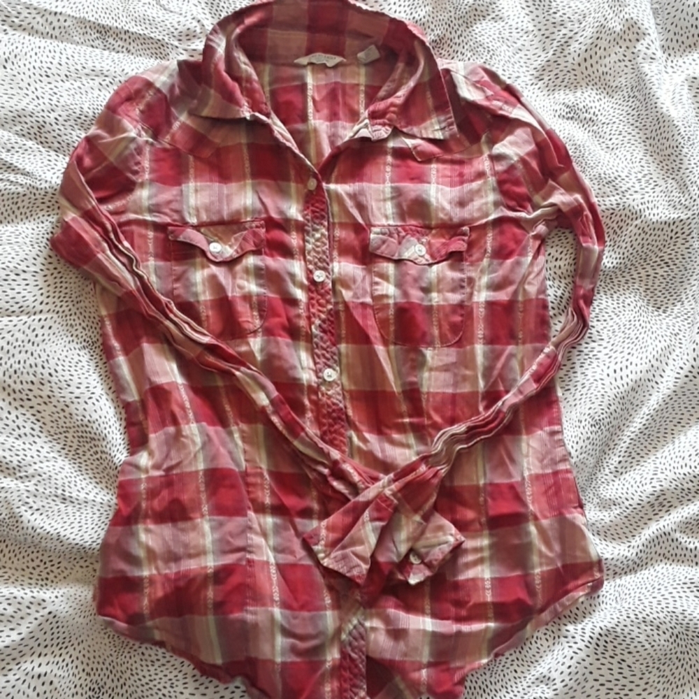 EUC vintage red plaid AEO button down  top